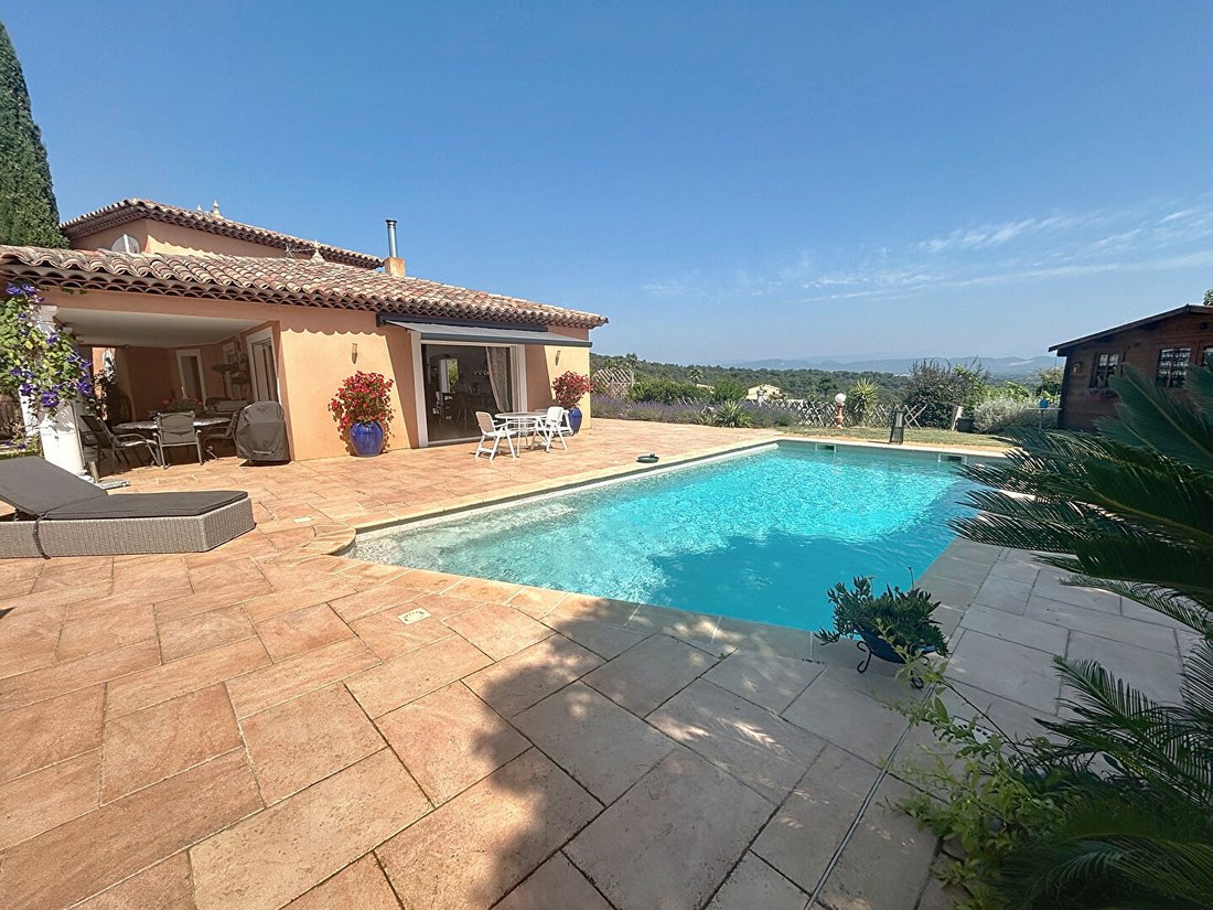House in Frejus, Provence-Alpes-Côte d'Azur, France 1 - 17557735