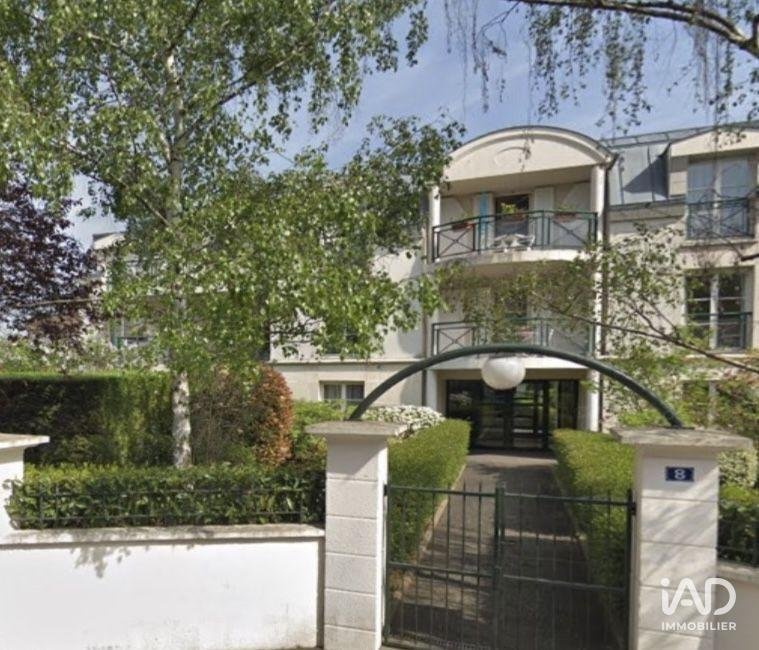 Apartment in Bois-Colombes, Ile-de-France, France 1 - 17559462