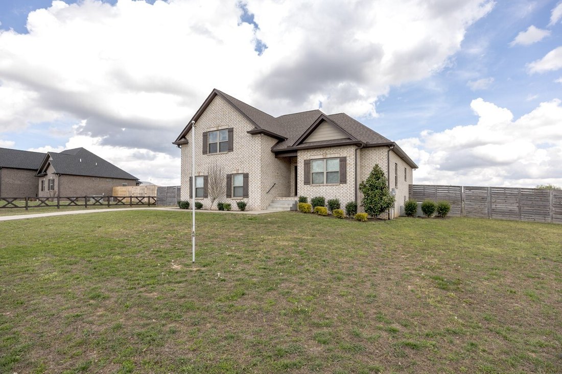 House in Springfield, Tennessee, United States 3 - 17559873
