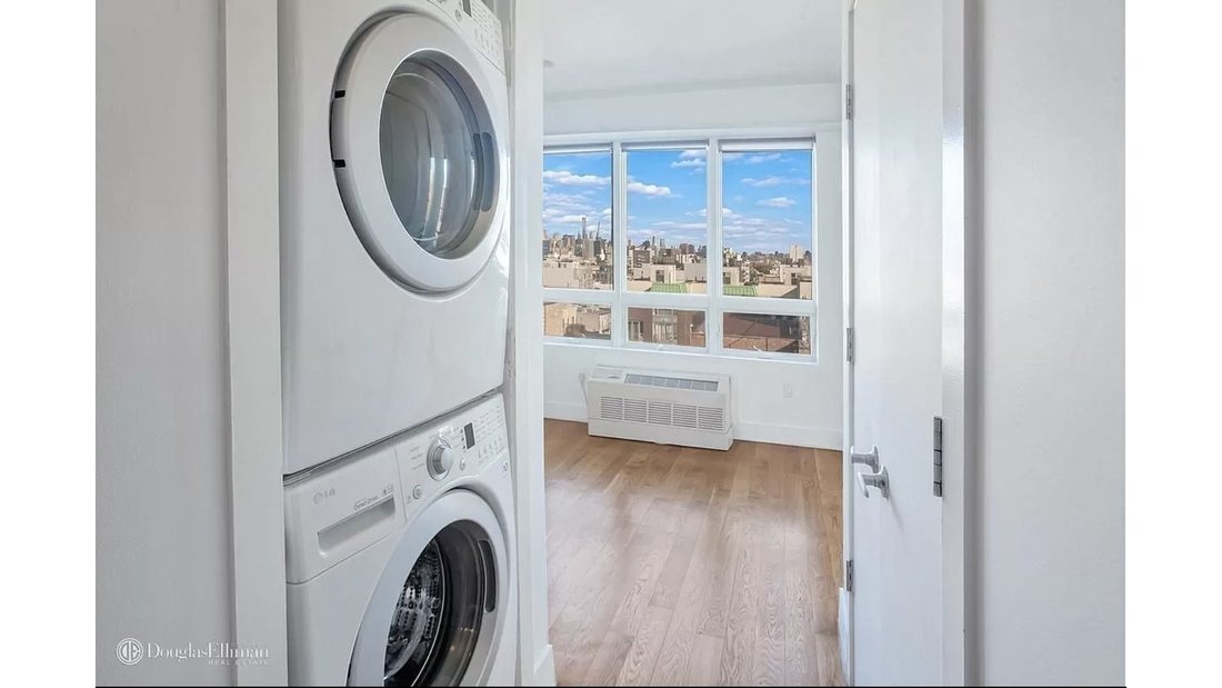 Condo in New York, New York, United States 5 - 17558009
