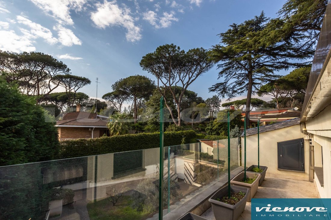 Villa in Eur - Torrino - Giuliano Dalmata, Rome, Lazio 5 - 17556765
