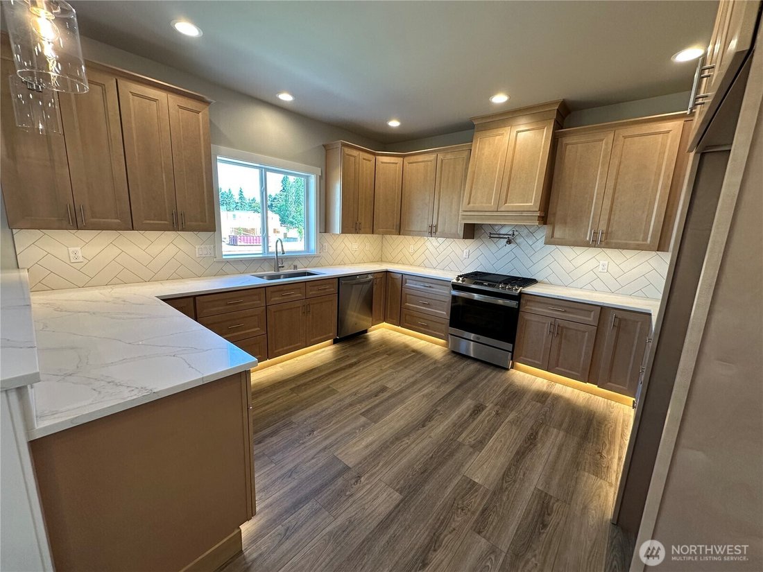 Olympia, Washington, United States 3 - 17556778
