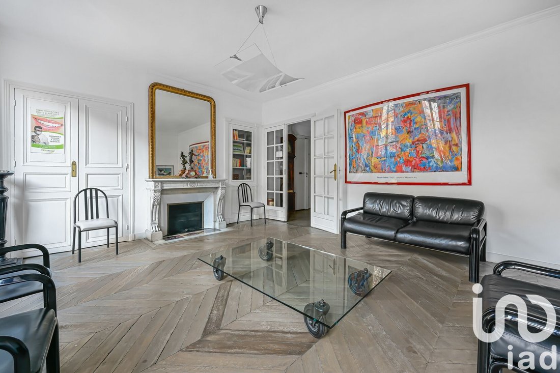 Apartment in Enfants Rouges, Paris 3e Arrondissement, Paris 4 - 17559256