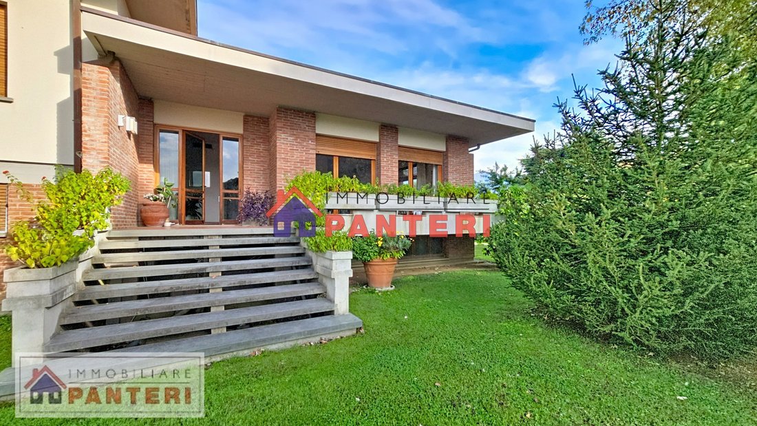 Villa in Center, Capannori, Tuscany 4 - 17559796