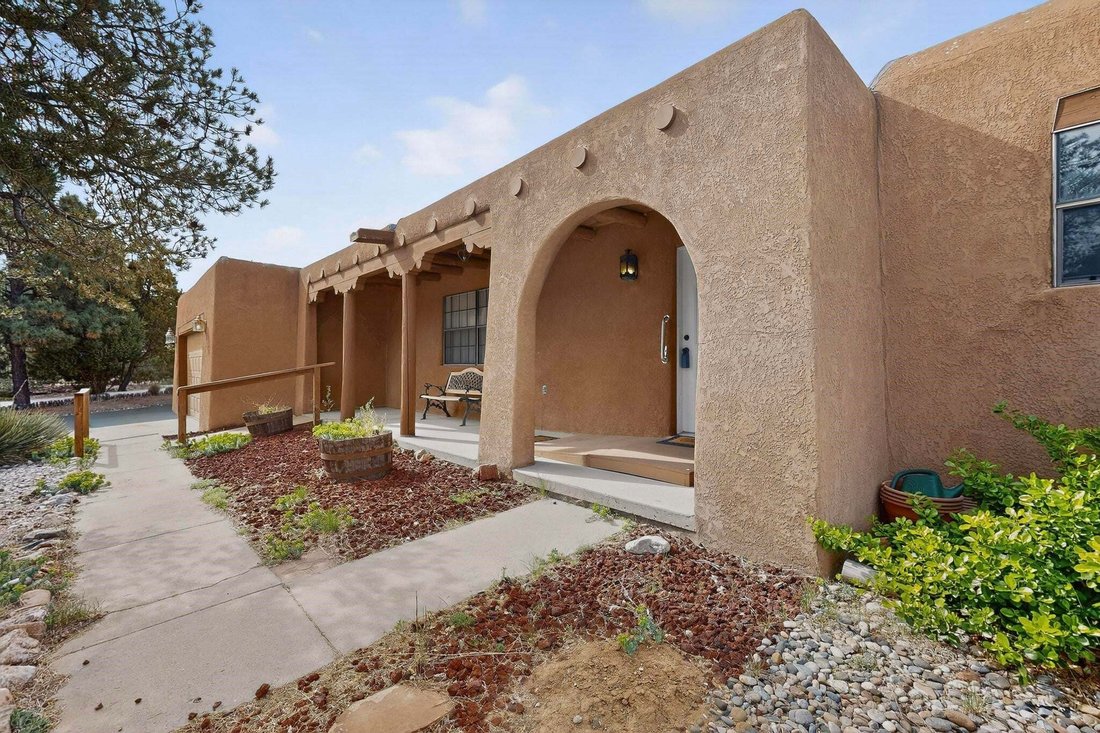 House in Santa Fe, New Mexico, United States 2 - 17557732