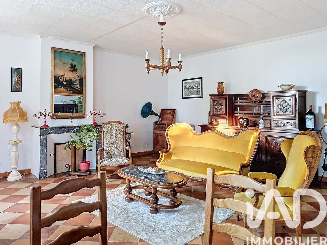 House in Saint-Magne-de-Castillon, Nouvelle-Aquitaine, France 4 - 17559380