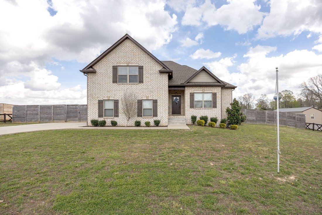 House in Springfield, Tennessee, United States 4 - 17559873