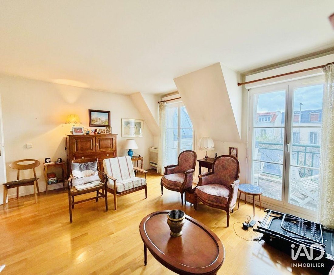 Apartment in Bois-Colombes, Ile-de-France, France 5 - 17559462