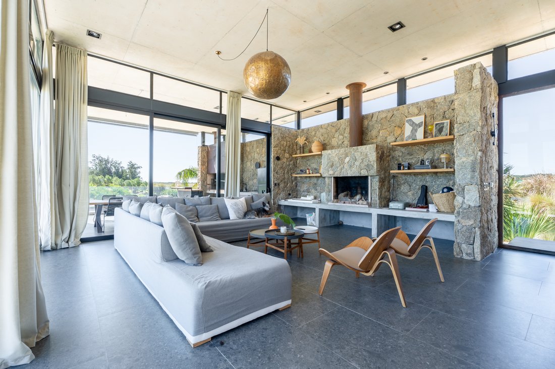 Villa in Chacras del Golf, Maldonado Department, Uruguay 4 - 17558862