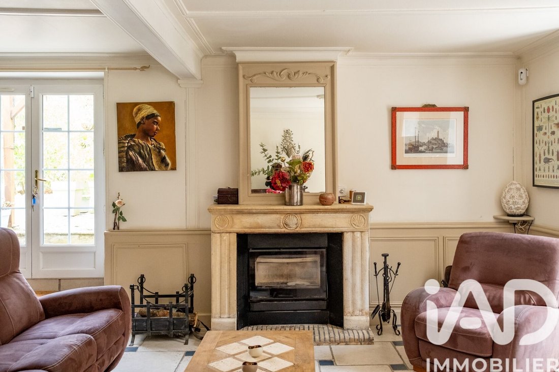 House in Sainte-Soulle, Nouvelle-Aquitaine, France 1 - 17559430