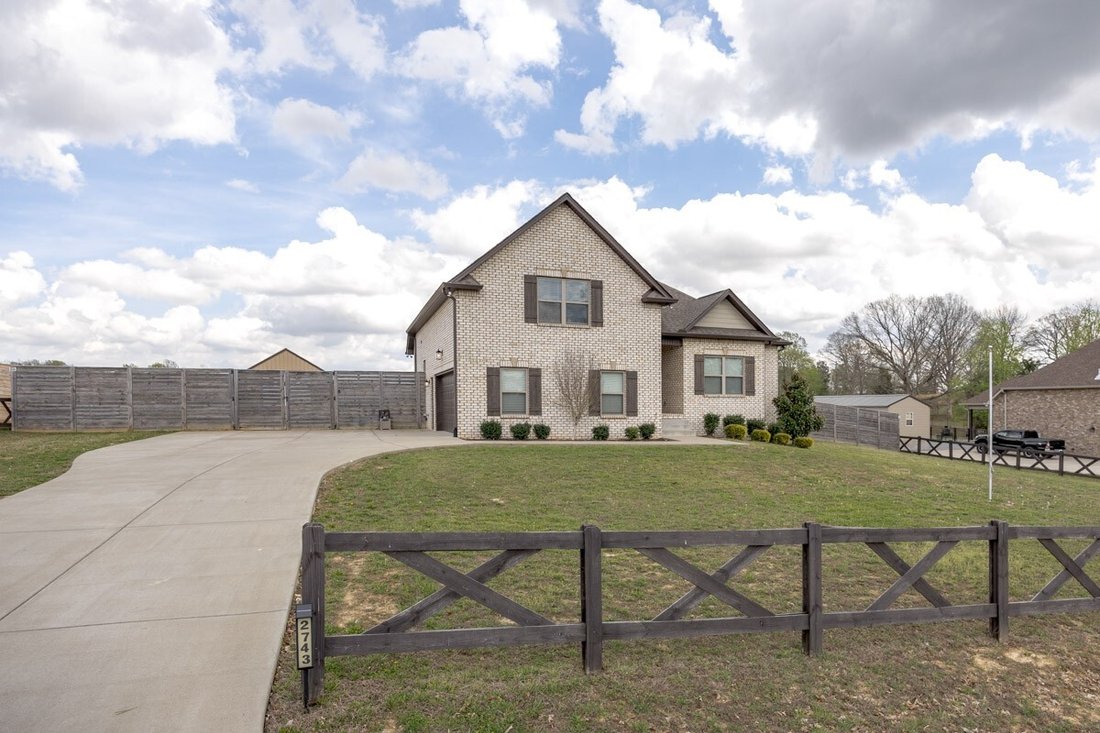 House in Springfield, Tennessee, United States 2 - 17559873