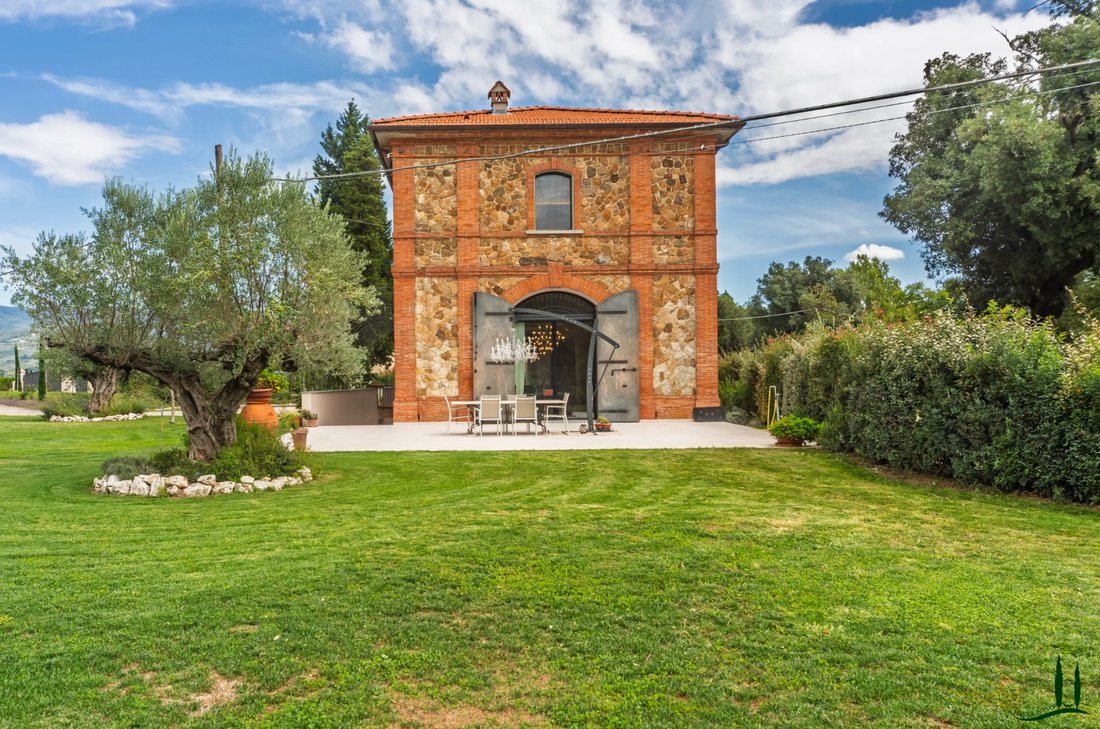 Villa in Vergine, Pistoia, Tuscany 2 - 17557890