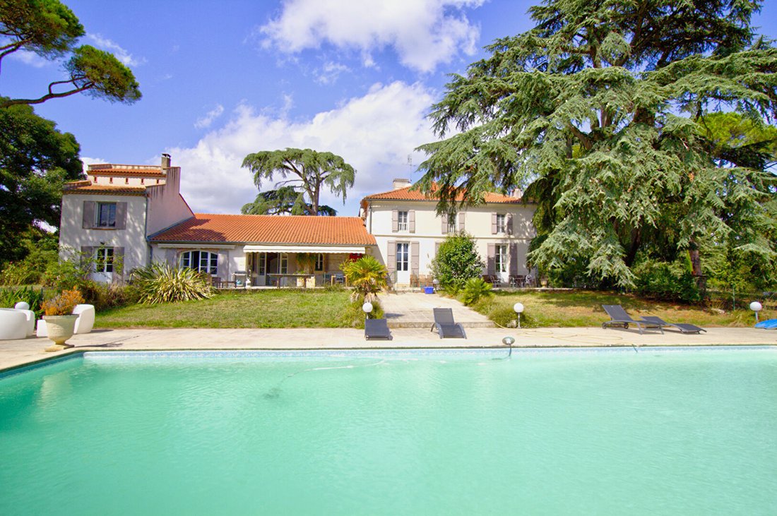 House in Layrac, Nouvelle-Aquitaine, France 1 - 17557717