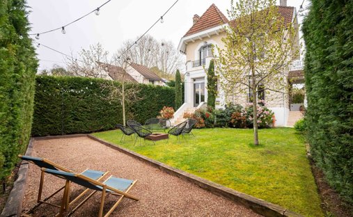 House in Centre Montmorency, Montmorency, France 1