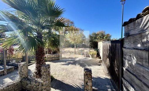 Appartamento a Montélimar, Alvernia-Rodano-Alpi, Francia 1