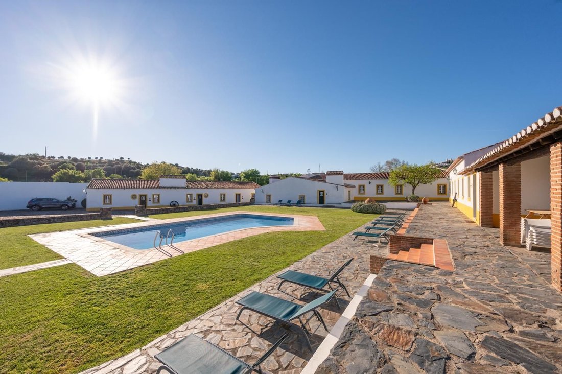 Country House in Cabeco de Vide, Portalegre District, Portugal 1 - 17558159