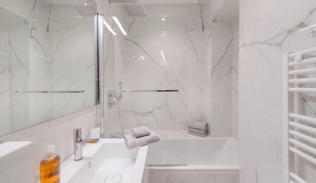 Apartment in Triangle d'Or, Paris 8e Arrondissement, Paris 5 - 17558405