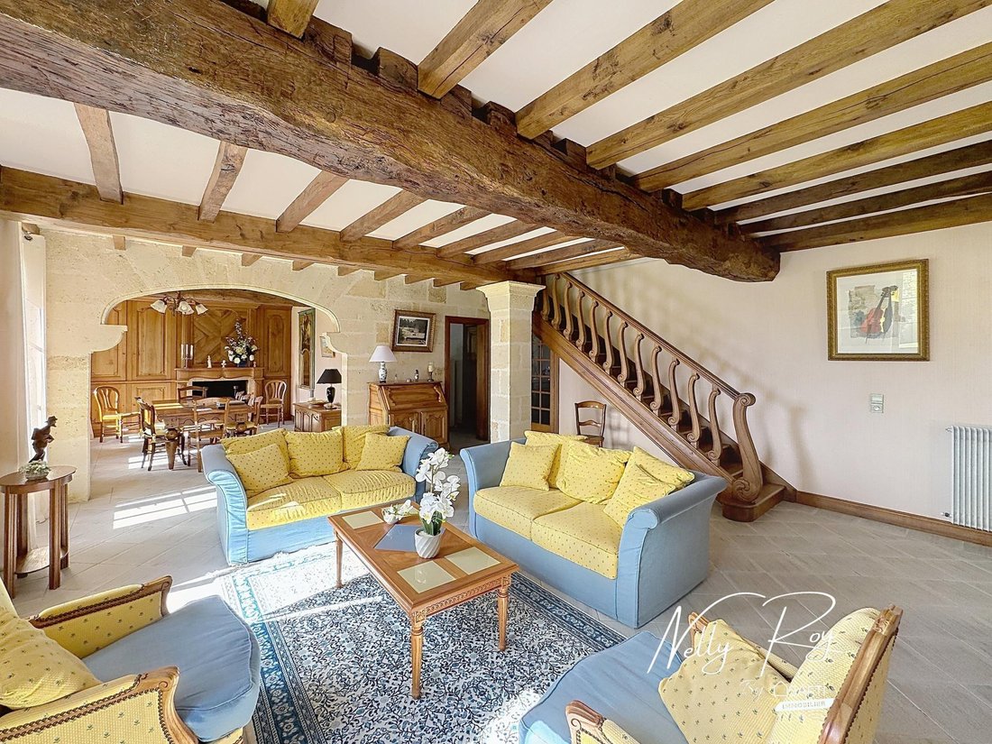 House in Tizac-de-Lapouyade, Nouvelle-Aquitaine, France 2 - 17559173