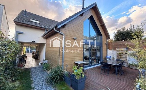 Haus in L'Union, Sartrouville, Frankreich 1
