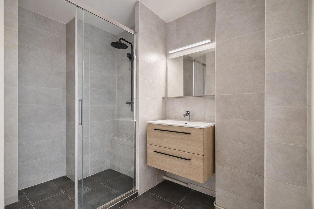 Apartment in Grange Aux Belles-Terrage, Paris 10e Arrondissement, Paris 5 - 17562515