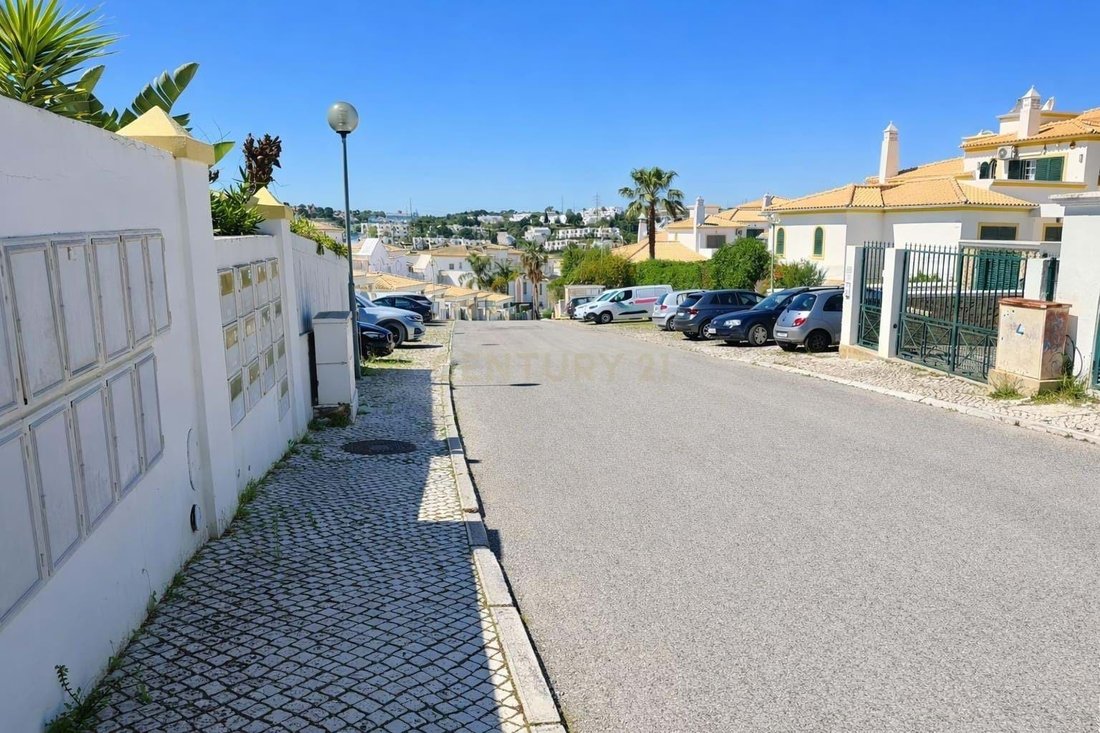 Villa in Olhos de Agua, Algarve, Portugal 3 - 17537596