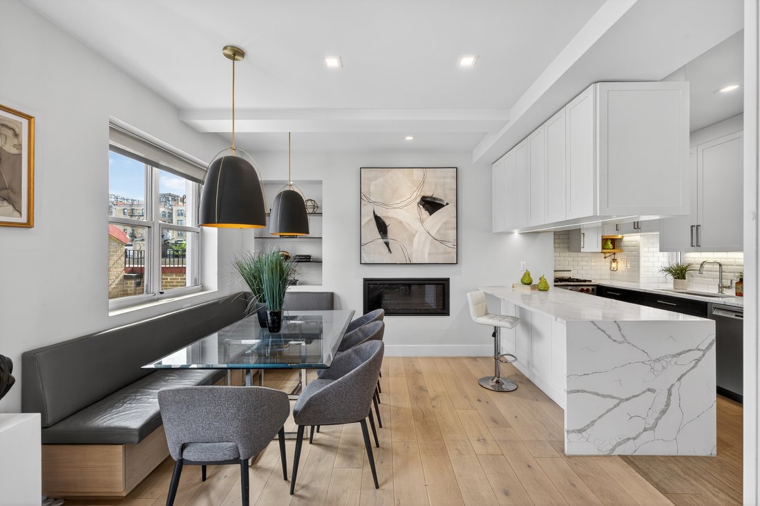 Co Op in New York, New York, United States 1 - 17564270