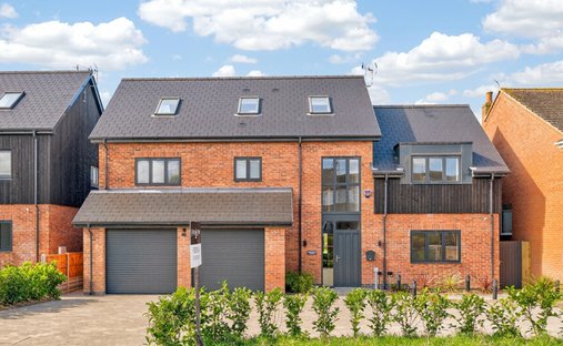 House in Willoughby-on-the-Wolds, England 1