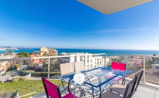 Apartment in Lanterne, Nice, France 1