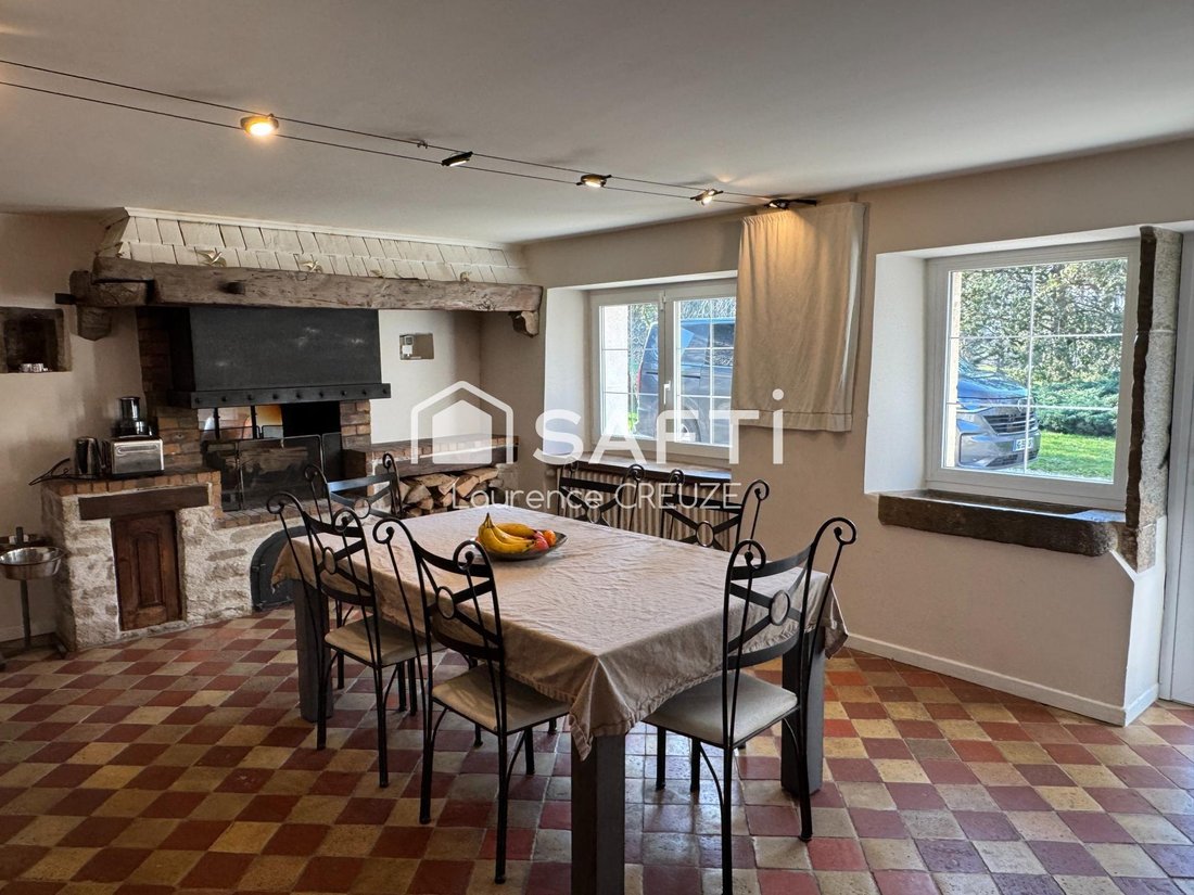 House in Marchaux-Chaudefontaine, Bourgogne – Franche-Comté, France 3 - 17567937