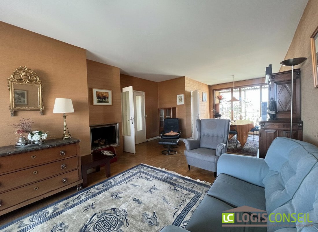 Apartment in La Faiencerie-Le Clos Saint Cyr, Bourg-la-Reine, France 1 - 17561753