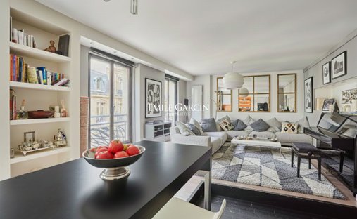Apartment in Saint Philippe du Roule, Paris 8e Arrondissement, Paris 1