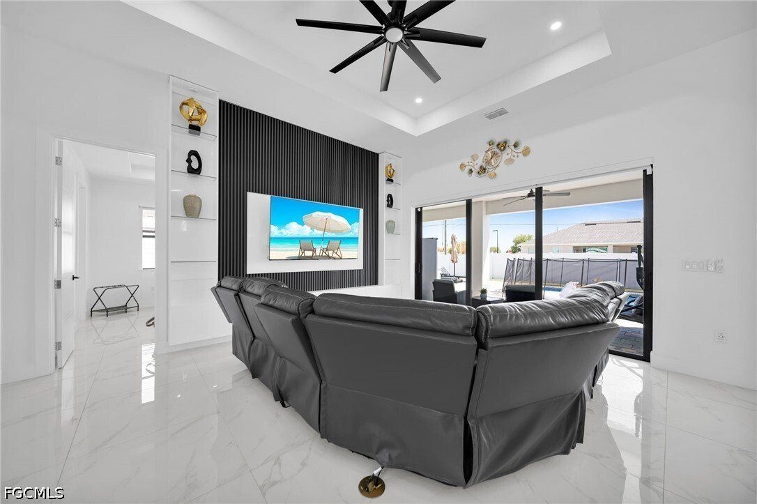 House in Cape Coral, Florida, United States 5 - 17568450