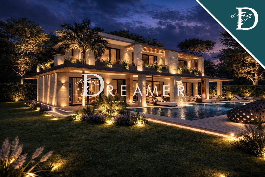 Villa in Center, Forte dei Marmi, Tuscany 3 - 15965572
