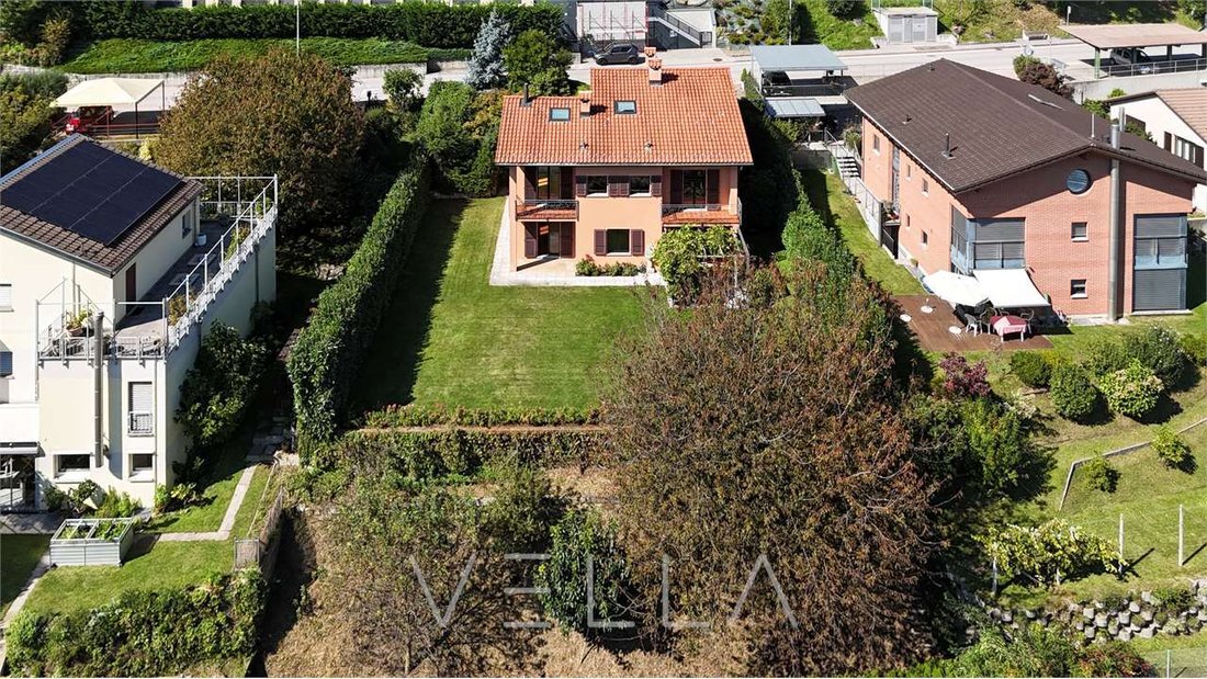 Villa in Collina d'Oro, Ticino, Switzerland 3 - 17559936