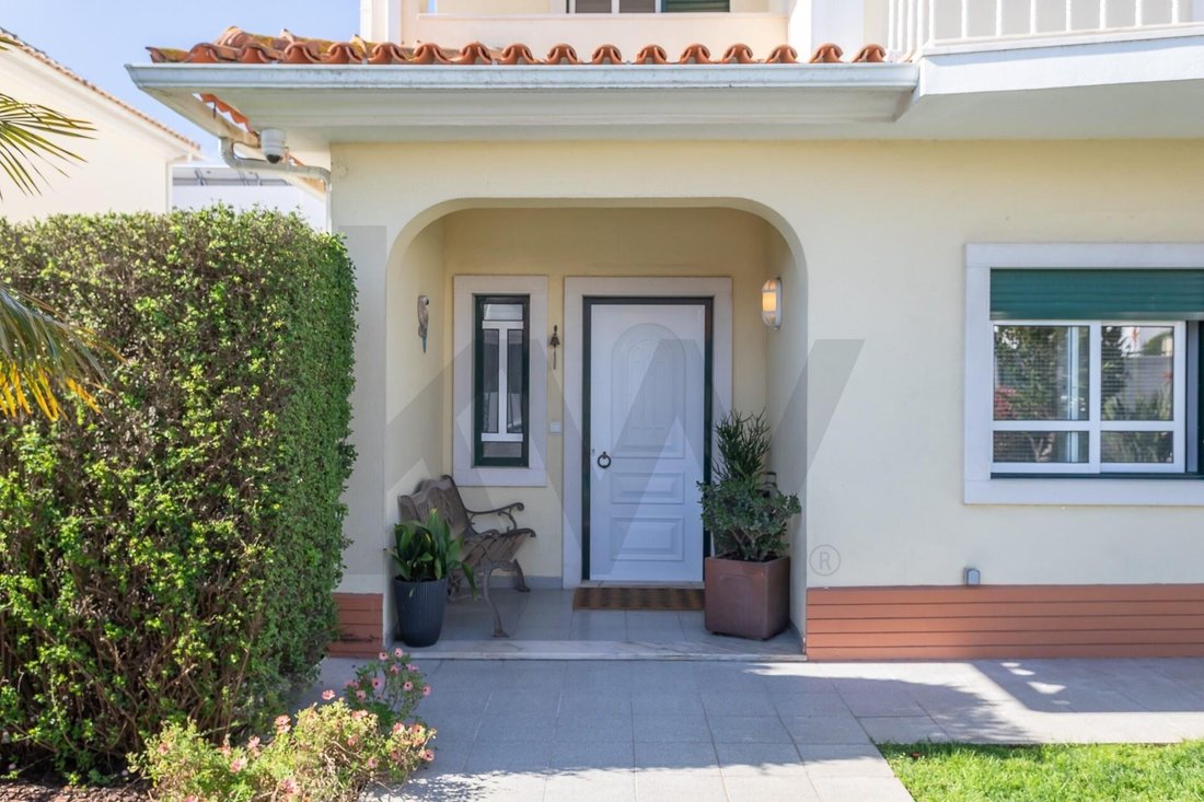 Townhouse in Charneca de Caparica e Sobreda, Setubal, Portugal 5 - 17567370