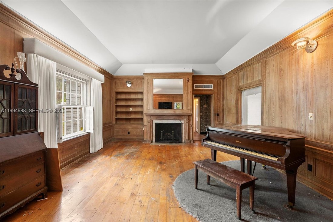 House in Miami, Florida, United States 3 - 17565506
