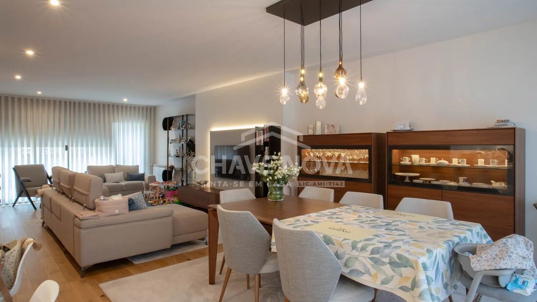 Apartment in Aldoar, Foz do Douro e Nevogilde, Porto District, Portugal 2 - 17567249