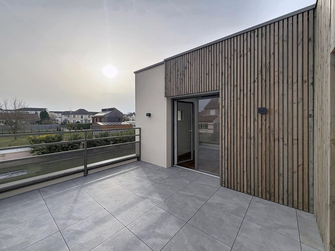 House in Chemin Vert-Europe, Reims, France 4 - 17559157