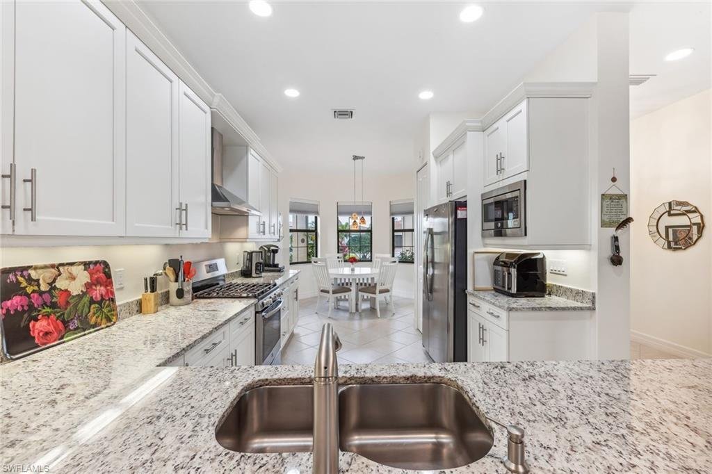 House in Naples, Florida, United States 4 - 17561717