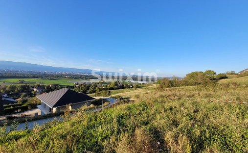 Land in Bossey, Auvergne-Rhone-Alpen, Frankreich 1