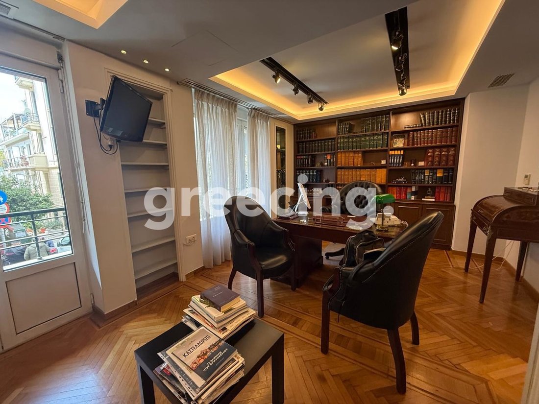 Apartment in Sunoikia Kolonakiou, 1st District of Athens, Athens 1 - 17571015