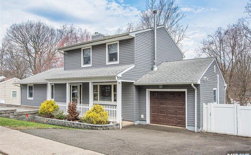 House in Wayne, New Jersey, United States 1