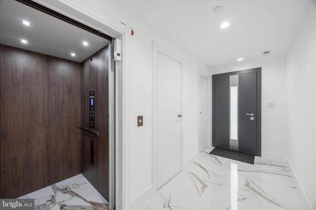 Townhouse in Philadelphia, Pennsylvania, United States 5 - 17557331