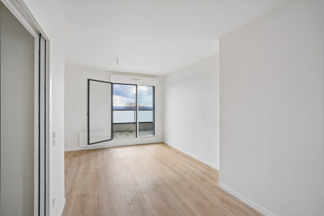 Apartment in Alsace Lorraine, Cormeilles-en-Parisis, France 2 - 17563168