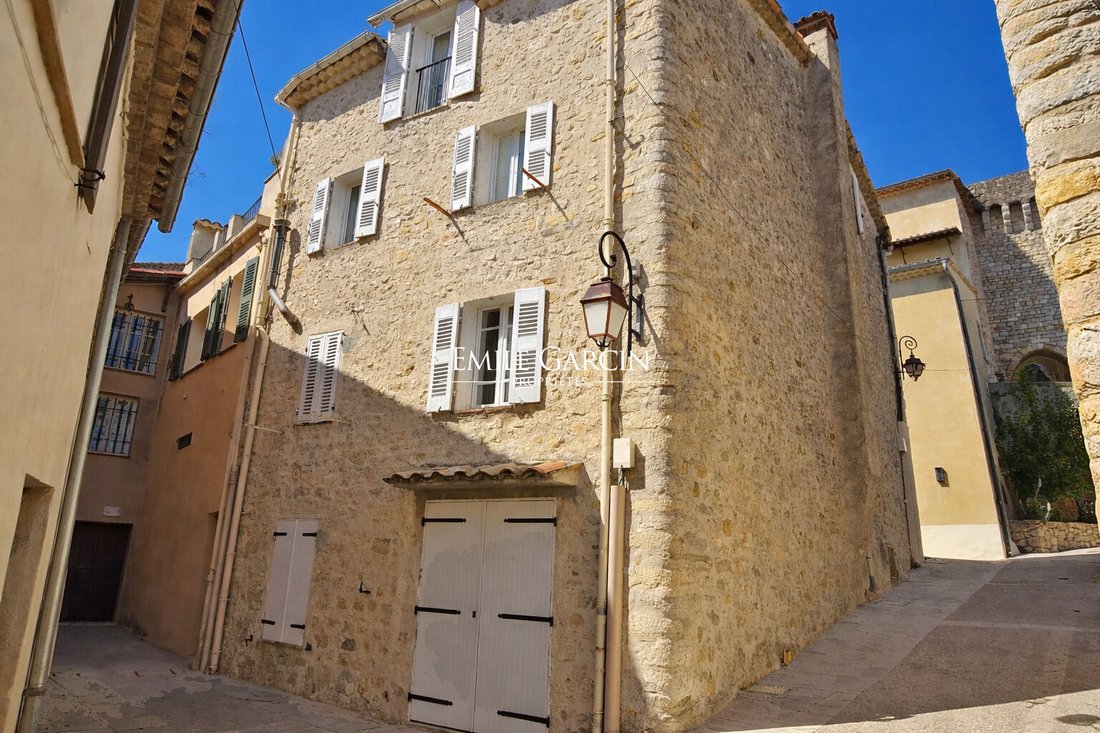 Villa in Mougins, Provence-Alpes-Côte d'Azur, France 5 - 17541410