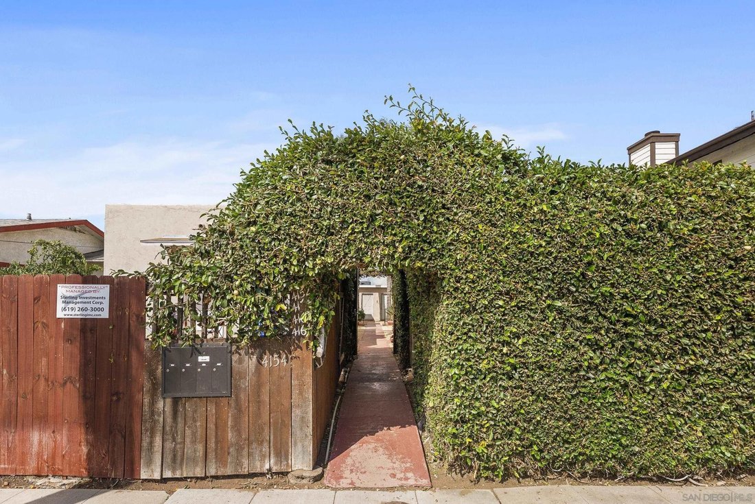 San Diego, California, United States 4 - 17563870