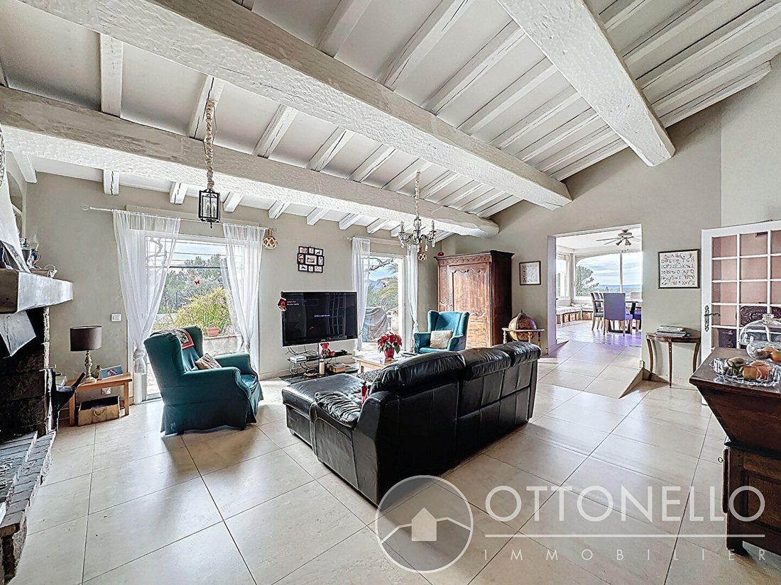 Villa in La Bouverie, Roquebrune-sur-Argens, France 3 - 17556675