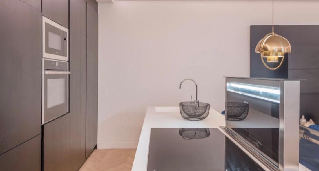 Apartment in Triangle d'Or, Paris 8e Arrondissement, Paris 3 - 17558405