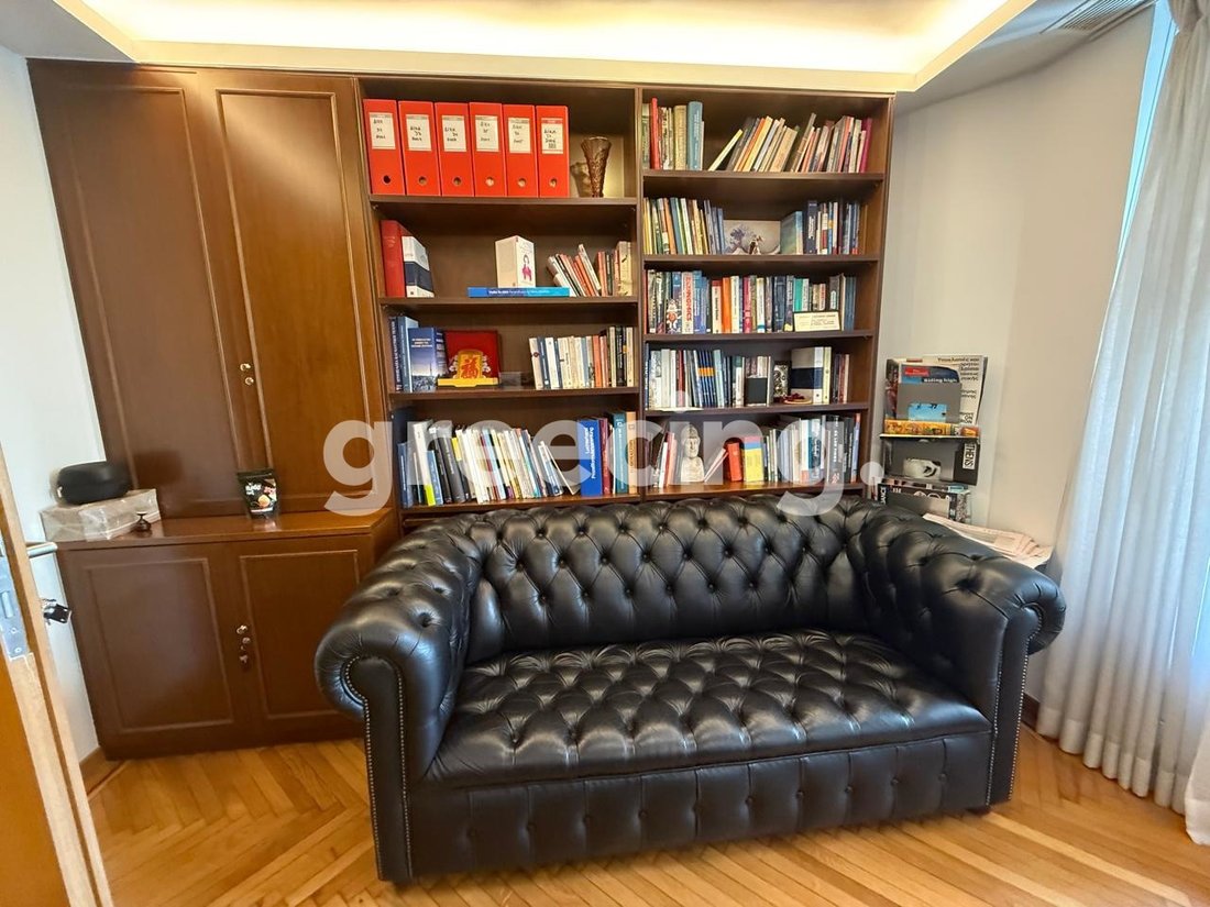 Apartment in Sunoikia Kolonakiou, 1st District of Athens, Athens 3 - 17571015