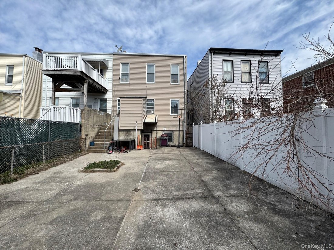 House in New York, New York, United States 2 - 17571035